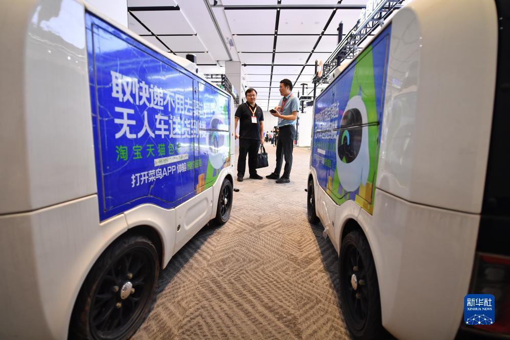 全鲨银鲨下载